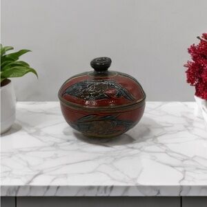 Tsuboya ware Elegant Red and Black Decorative Bowl